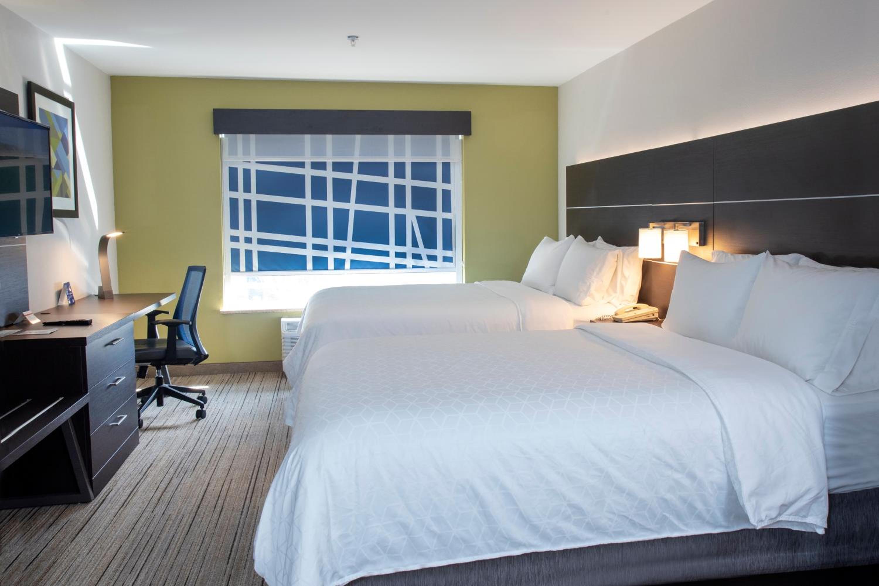 holiday inn express hotel and suites chester by ihg