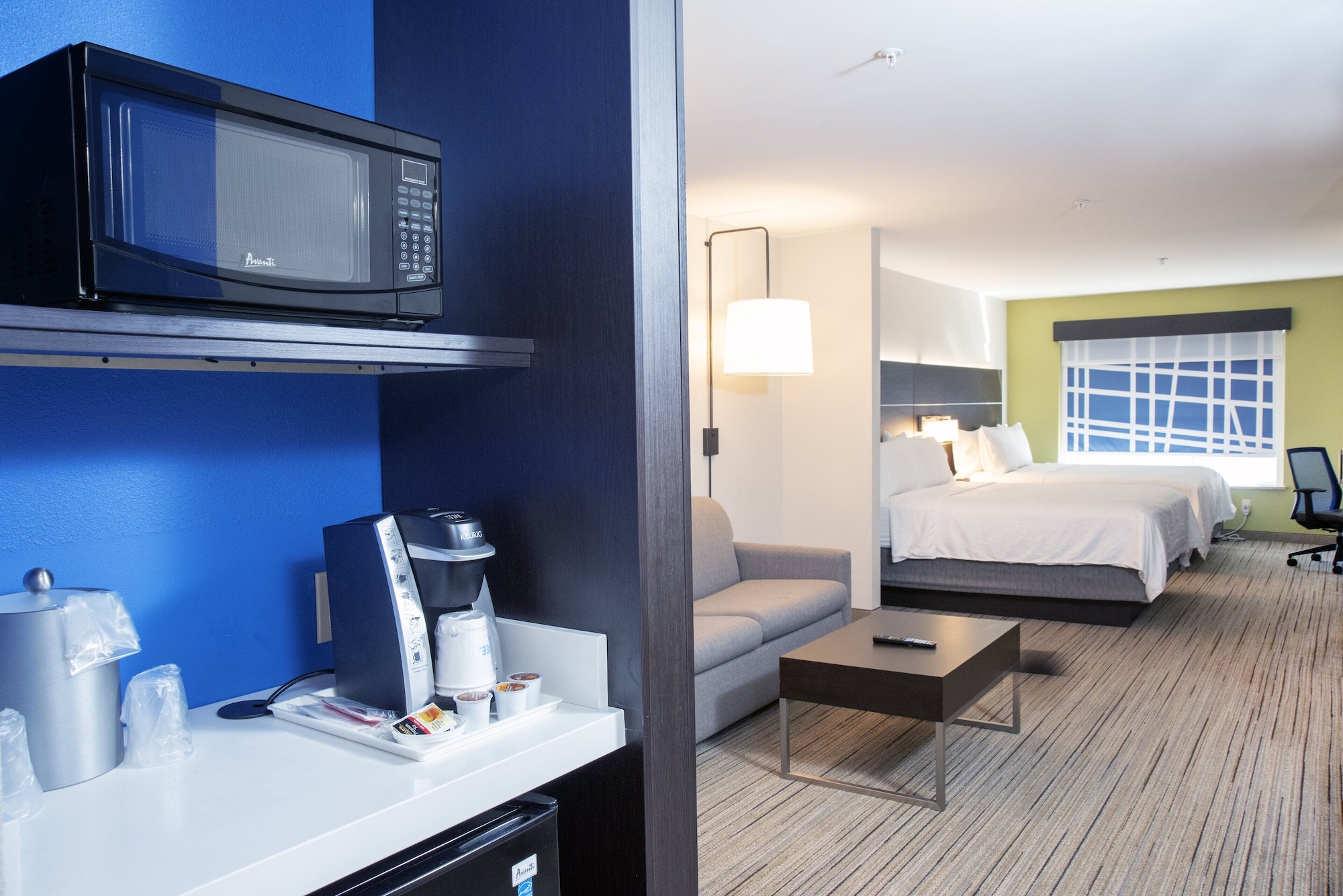 holiday inn express hotel and suites chester by ihg