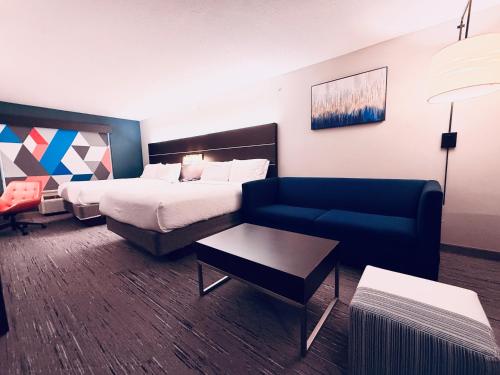 holiday inn express hotel and suites chester by ihg