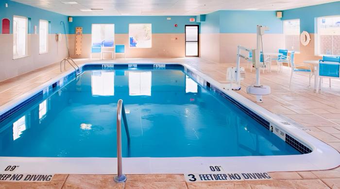 holiday inn express hotel and suites chester by ihg