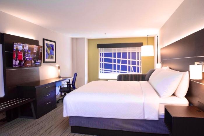holiday inn express hotel and suites chester by ihg