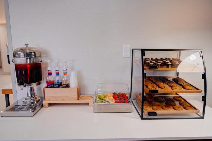 holiday inn express hotel and suites chester by ihg