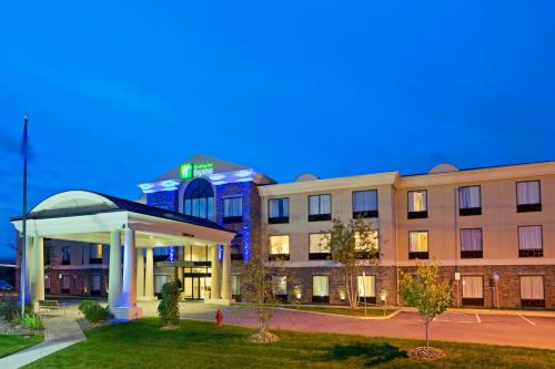 holiday inn express hotel and suites chester by ihg