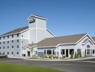 days inn by wyndham cheyenne