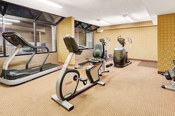 Days Inn By Wyndham Cheyenne,Laramie>>Cheyenne,2 star