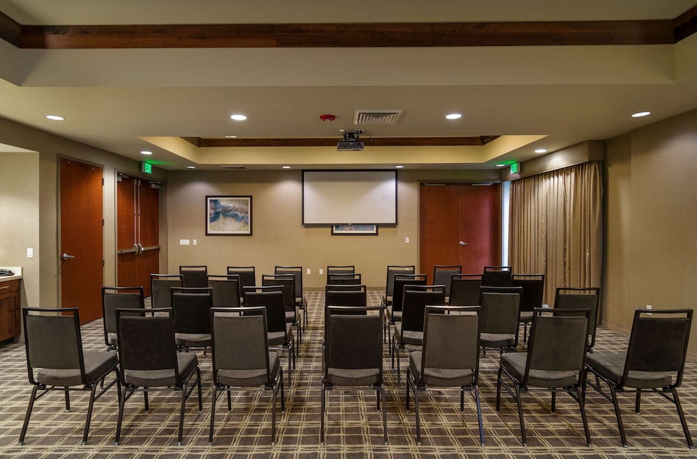 hampton inn and suites portland vancouver