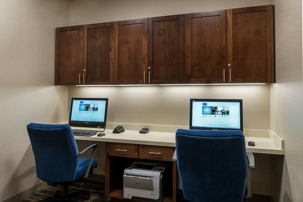 hampton inn and suites portland vancouver