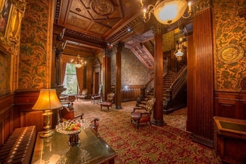 macdonald norwood hall hotel