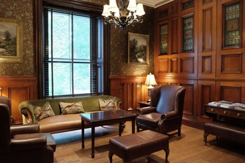 macdonald norwood hall hotel