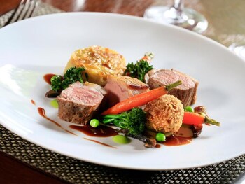 macdonald norwood hall hotel