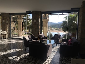 anemos hotel