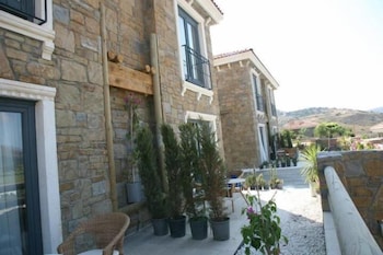 anemos hotel