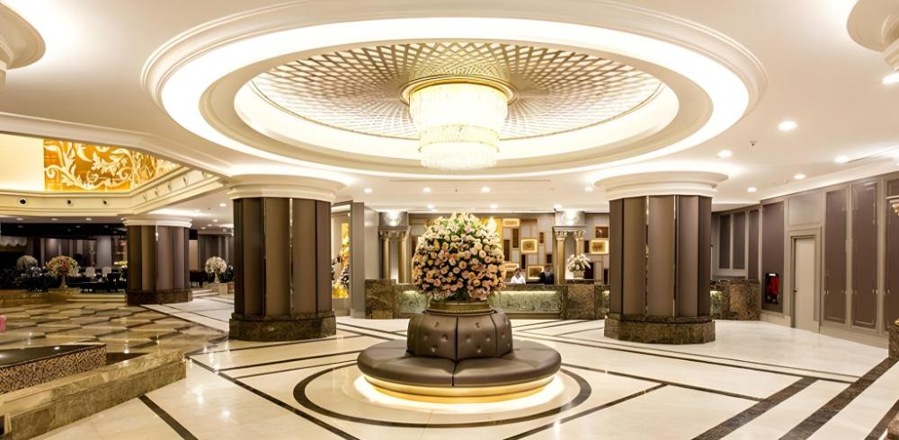 the berkeley hotel pratunam