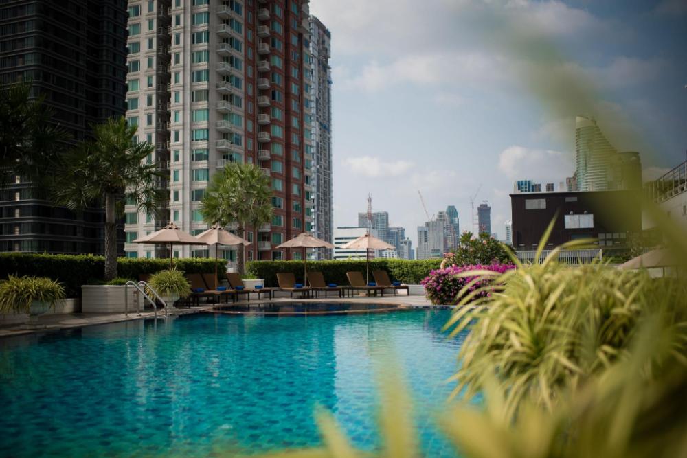 the berkeley hotel pratunam