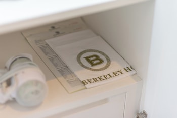 the berkeley hotel pratunam