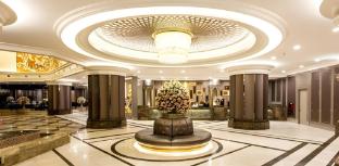 the berkeley hotel pratunam