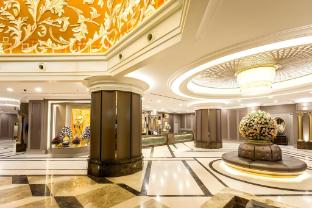the berkeley hotel pratunam
