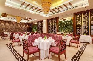 balaji sarovar premiere solapur