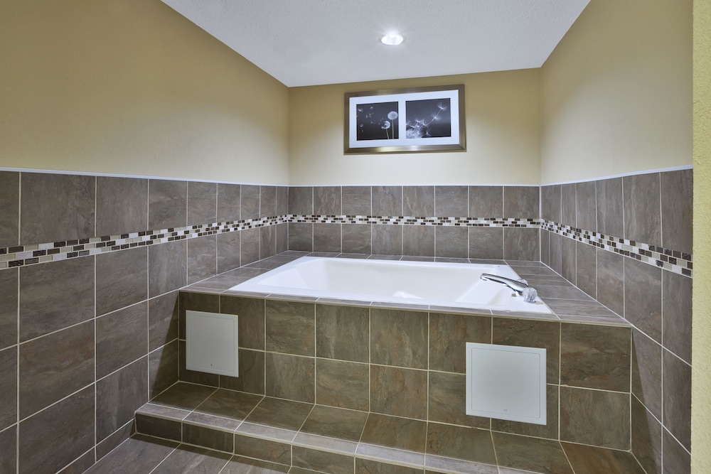 holiday inn express circleville by ihg