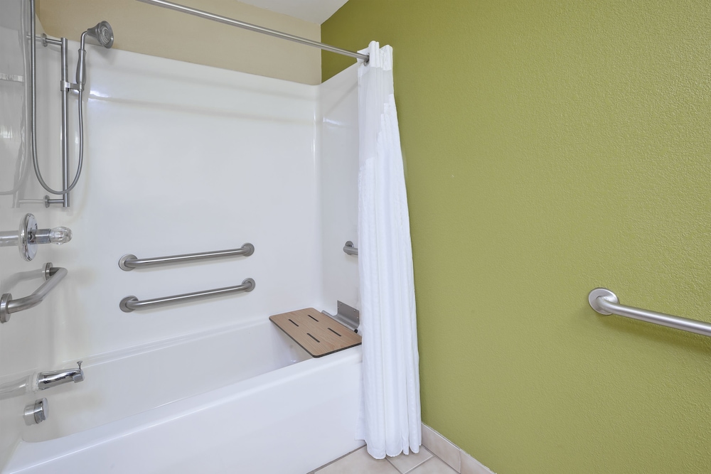 holiday inn express circleville by ihg