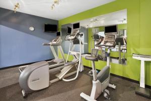 holiday inn express circleville by ihg