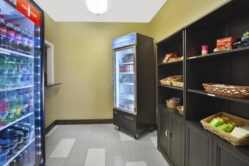 holiday inn express circleville by ihg