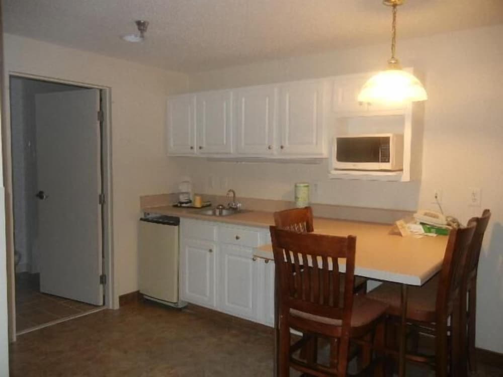 landmark inn fort liberty