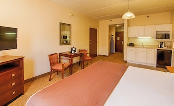 landmark inn fort liberty