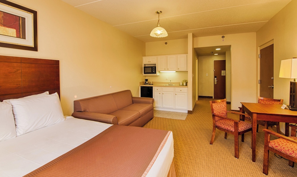 landmark inn fort liberty