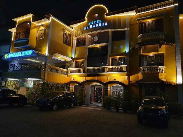 mahadria hotel