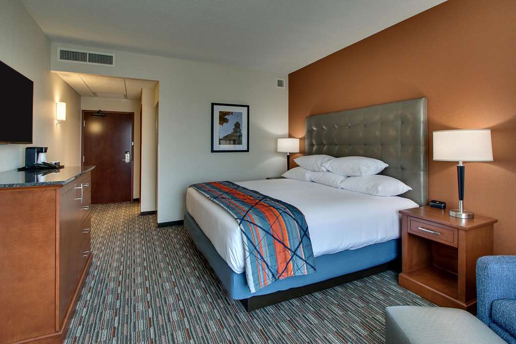 drury inn and suites iowa city coralville