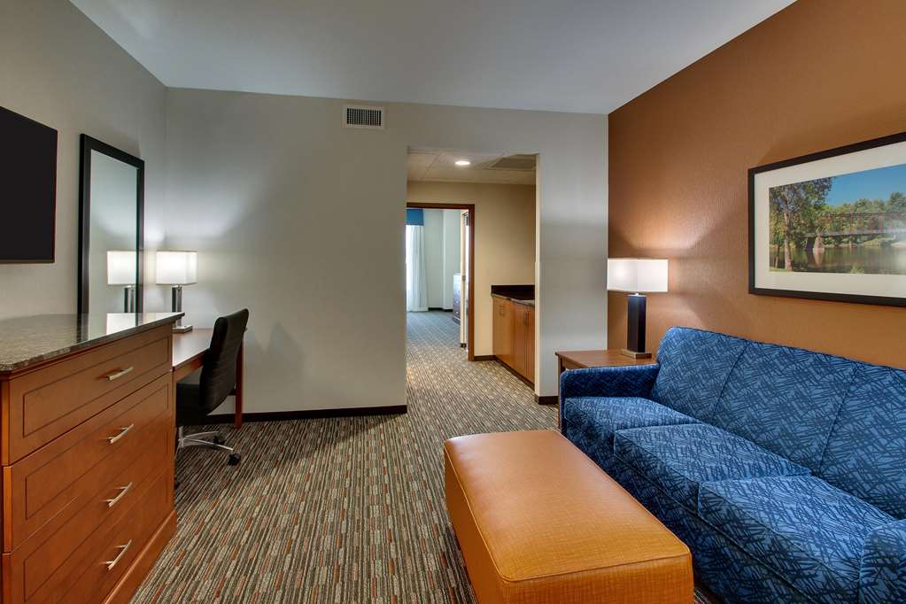 drury inn and suites iowa city coralville