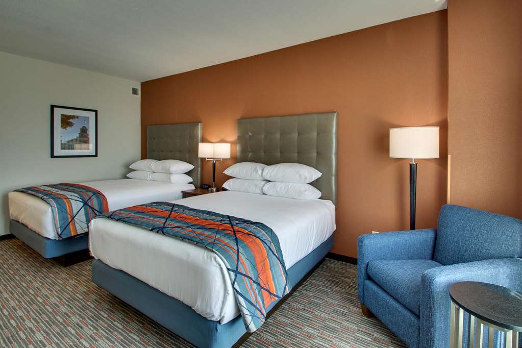 drury inn and suites iowa city coralville