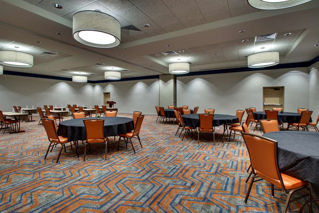 drury inn and suites iowa city coralville