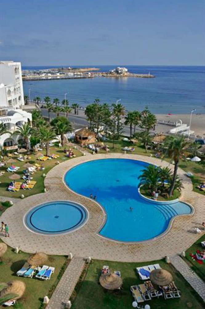 Hotel-Img