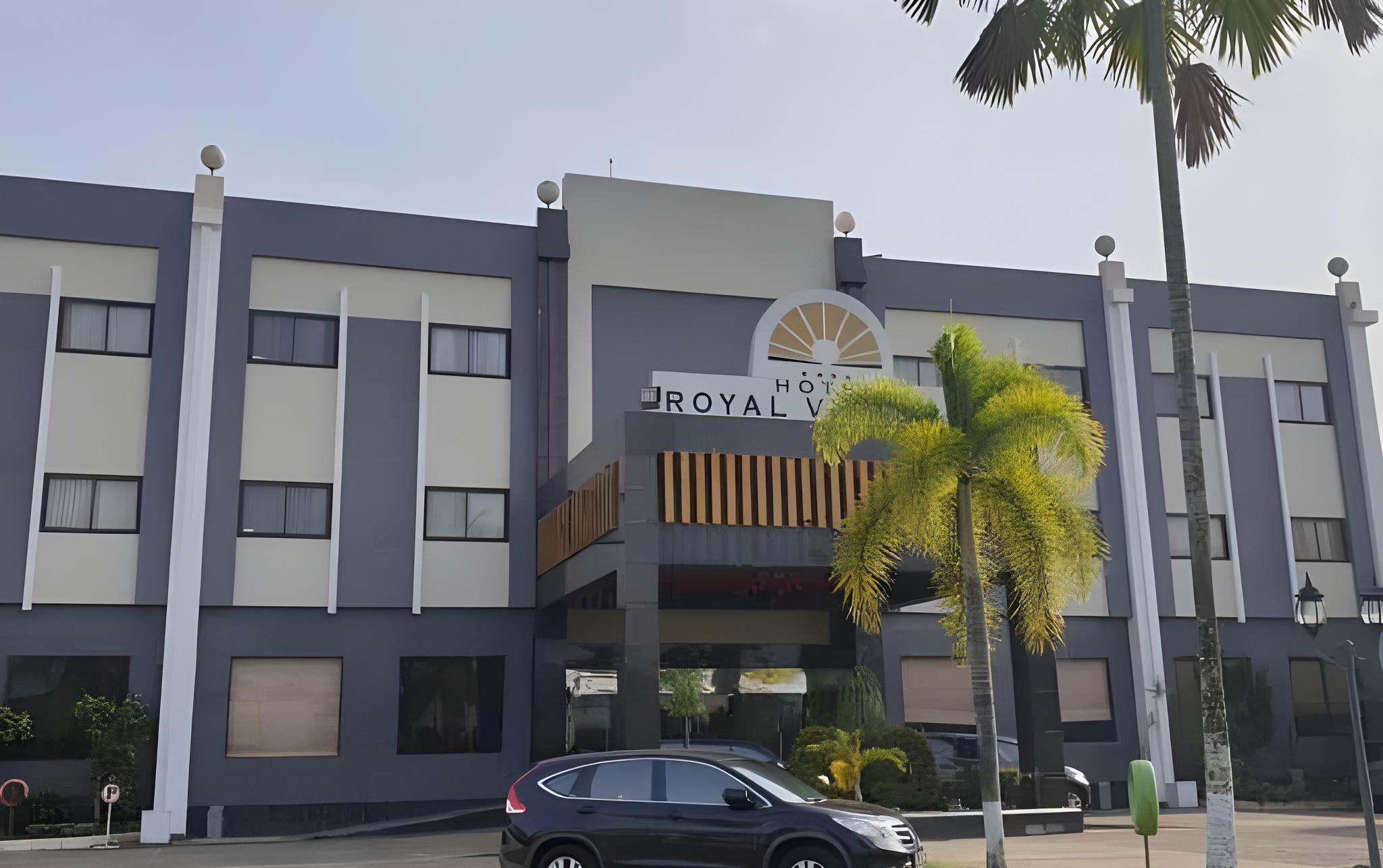 royal victoria hotel sangatta