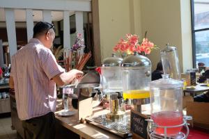 votel kartika abadi madiun