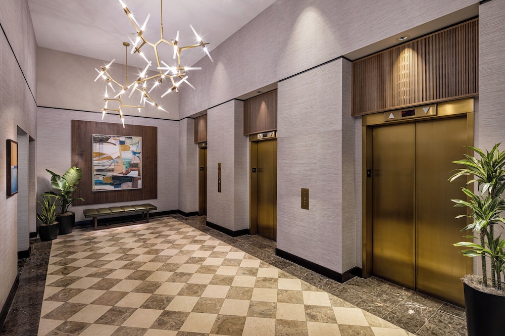crowne plaza cleveland at playhouse square by ihg