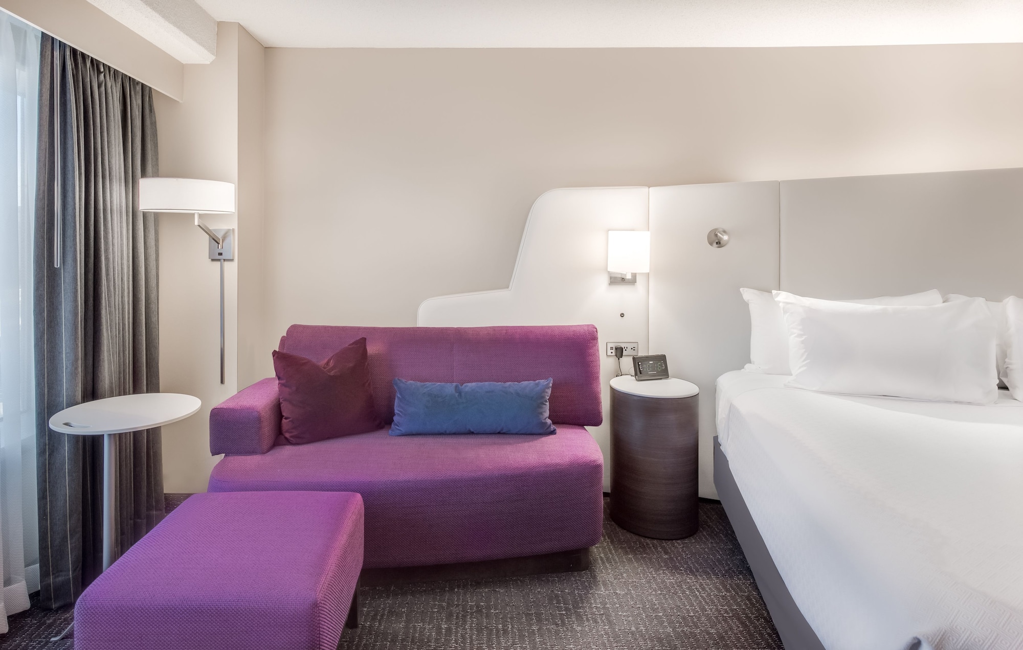crowne plaza cleveland at playhouse square by ihg