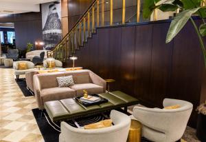 crowne plaza cleveland at playhouse square by ihg