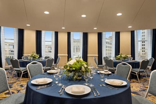 crowne plaza cleveland at playhouse square by ihg