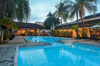 hotel montana dua malang