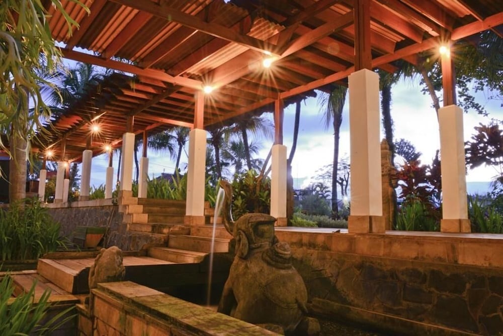 hotel tidar malang