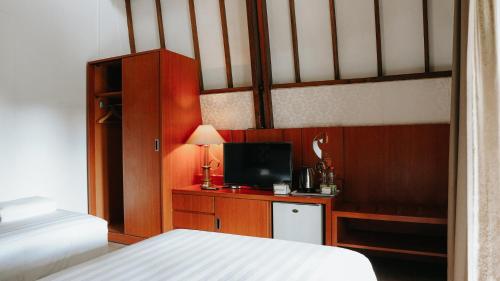 hotel tidar malang