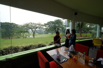 taman dayu golf club and resort