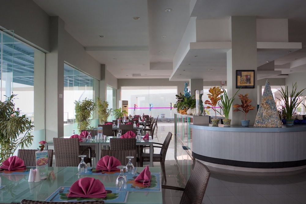 tanjung kodok beach resort
