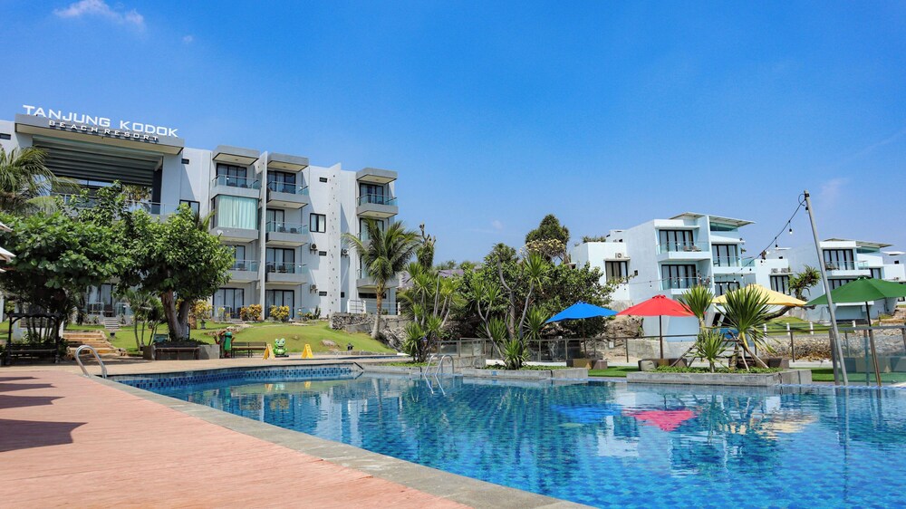 tanjung kodok beach resort