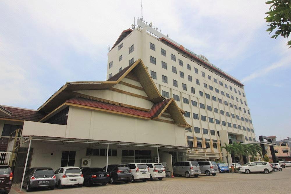 mutiara merdeka hotel