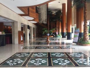 labersa grand hotel and convention center