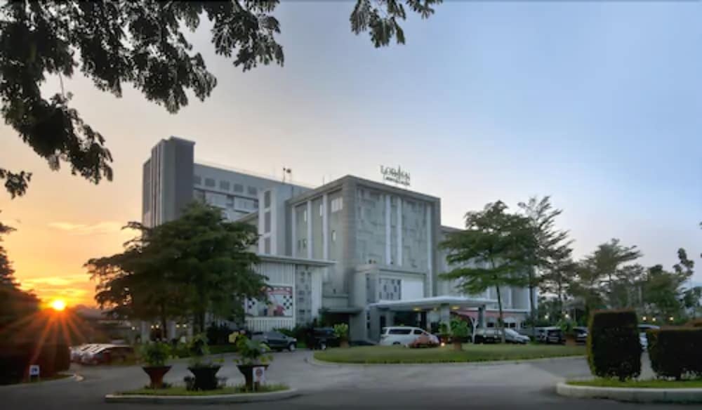 lorin sentul hotel